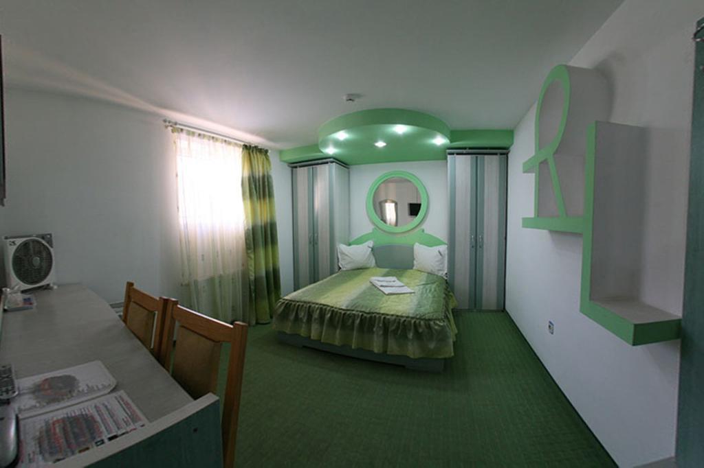 Pensiunea Soferul Norocos Bacău Habitación foto